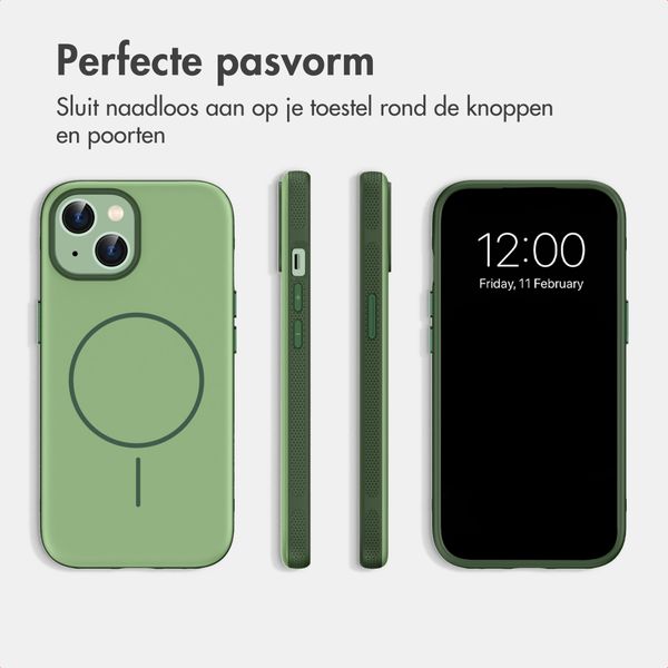 imoshion Color Backcover met Thin MagSafe Ring Apple iPhone 15 - Donkergroen