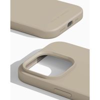 iDeal of Sweden Silicone Case Apple iPhone 14 Pro - Beige