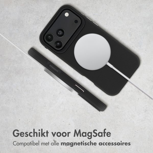 Accezz Tough Backcover met MagSafe Apple iPhone 18 Pro Max / 17 Pro Max - Zwart