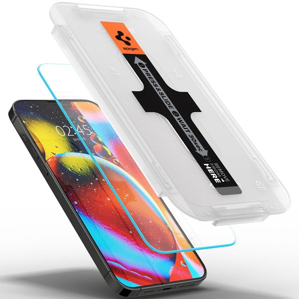 Spigen GLAStR EZ Fit Screenprotector + Applicator iPhone 13 Pro Max