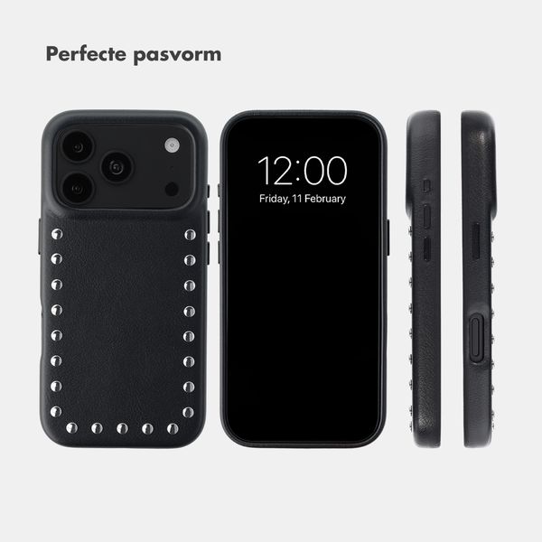Selencia Studs Backcover met MagSafe Apple iPhone 18 Pro / 17 Pro - Velvet Black