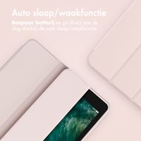 Accezz Smart Silicone Bookcase Apple iPad Air 13 inch (2025) M3 / (2024) M2 - Roze