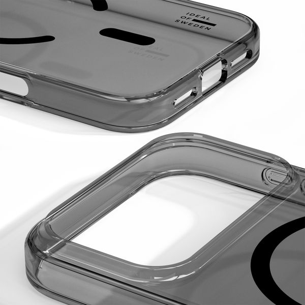 iDeal of Sweden Clear Case MagSafe Apple iPhone 17 Pro - Tinted Black
