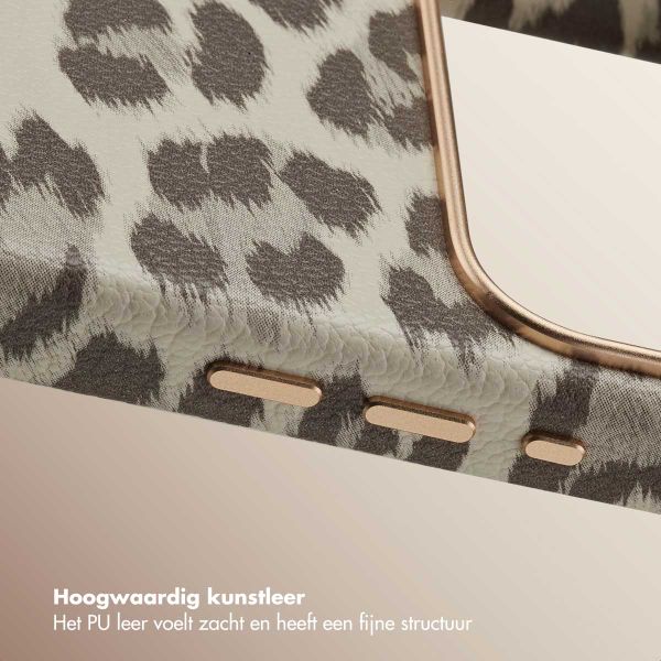 Selencia Sabi Backcover Panterprint met MagSafe Apple iPhone 17 Pro - Soft Ivory