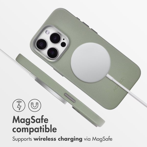 Accezz Leather Back Cover with MagSafe Apple iPhone 15 Pro - Light Grey