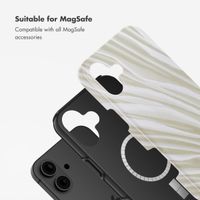 Selencia Vivid Back Cover with MagSafe Apple iPhone 16 - Nature Light Brown
