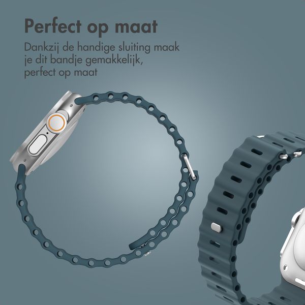 Accezz Ocean bandje Apple Watch Series 1 - 9 / SE (38/40/41 mm) | Series 10 / 11 (42 mm) - Abyss Blue