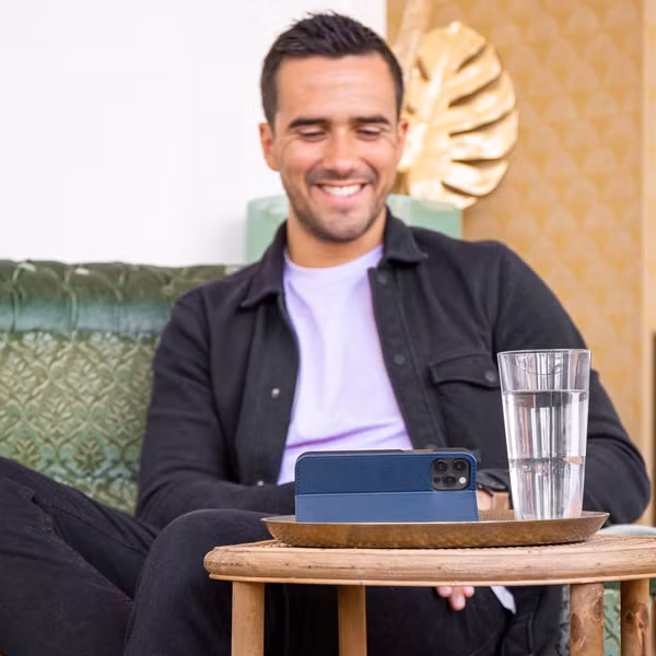 Accezz Premium Leather Slim Bookcase Apple iPhone 14 Pro Max - Donkerblauw