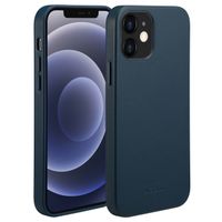 Accezz Leather Back Cover with MagSafe Apple iPhone 12 (Pro) - Nightfall Blue