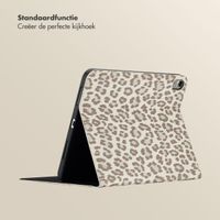 Selencia Sabi Bookcase met panterprint Apple iPad 11 (2025) 11 inch A16 / iPad 10 (2022) 10.9 inch - Soft Ivory
