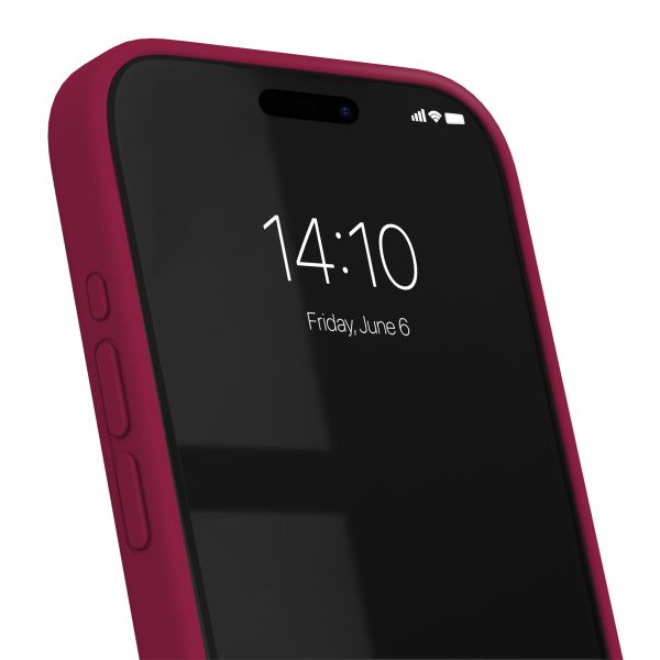 iDeal of Sweden Silicone Case Apple iPhone 15 Pro Max - Cranberry