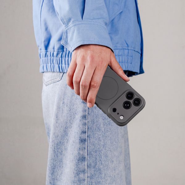Accezz Grip Backcover met MagSafe Apple iPhone 13 - Grijs