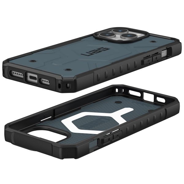 UAG Pathfinder Backcover MagSafe Apple iPhone 15 Pro Max - Cloud Blue