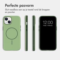 imoshion Color Backcover met Thin MagSafe Ring Apple iPhone 14 / 13 - Donkergroen