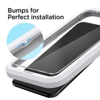 Spigen GLAStR EZ Fit Screenprotector + Applicator iPhone 11