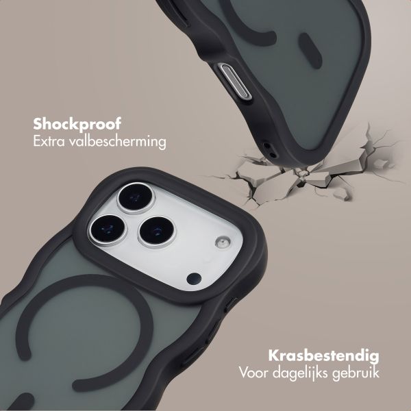 Selencia Wavy Backcover met MagSafe Apple iPhone 17 Pro - Zwart