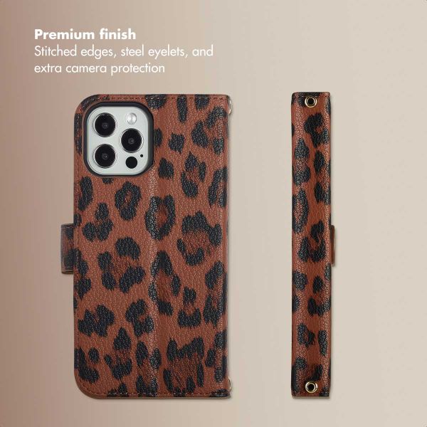 Selencia Sabi Bookcase with Leopard Print Apple iPhone 12 (Pro) - Mocha Brown
