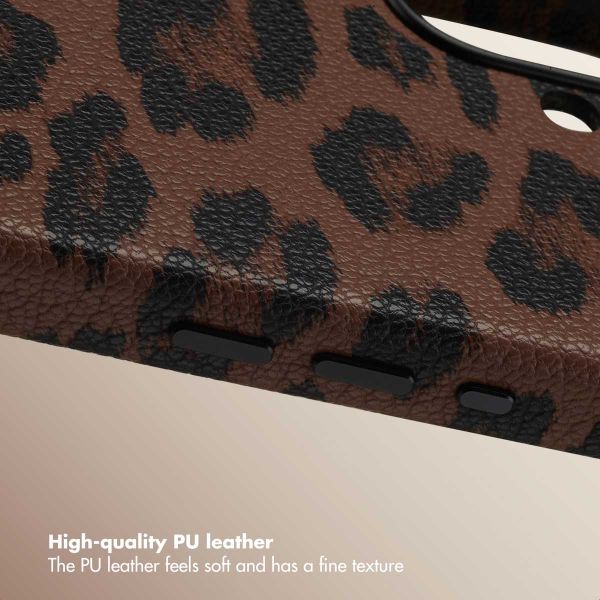 Selencia Sabi Back Cover Panther Print with MagSafe Apple iPhone 17 - Mocha Brown