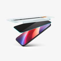 Spigen GLAStR Privacy EZ Fit Screenprotector + Applicator Apple iPhone Air