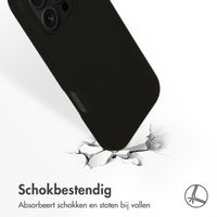Accezz Liquid Silicone Backcover met MagSafe Apple iPhone 16 Pro - Zwart