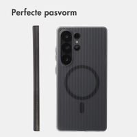 Accezz Lite Backcover met MagSafe | Fluted | Samsung Galaxy S25 Ultra - Grijs