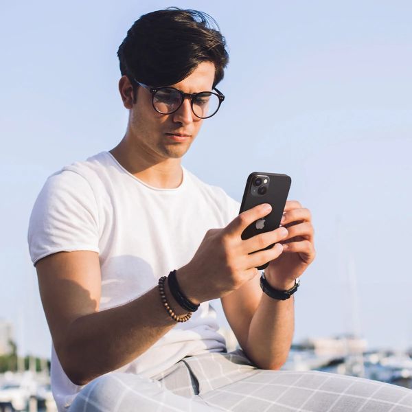 Spigen GLAStR EZ Fit Optik Camera Protector 2 Pack Apple iPhone 14 / 14 Plus - Black