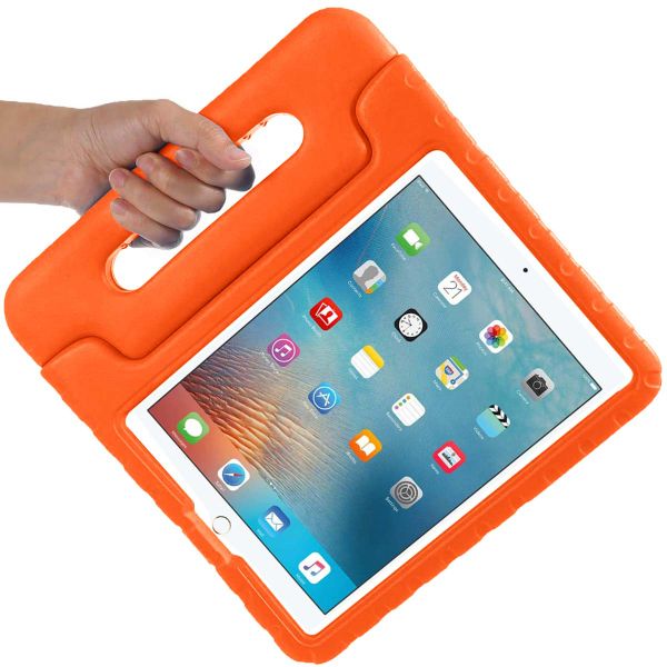 imoshion Kidsproof Backcover met handvat iPad 6 (2018) / iPad 5 (2017) - Oranje