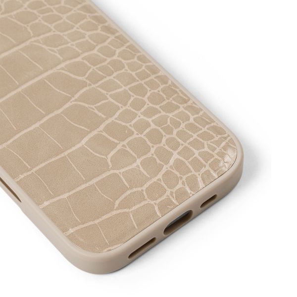 iDeal of Sweden Vegan Leather MagSafe Backcover Apple iPhone 17 - Warm Beige Croco