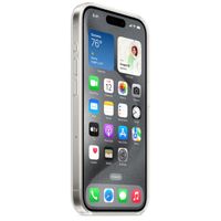 Apple Clearcase voor de Apple iPhone 15 Pro + Apple MagSafe Draadloze Oplader 25W - 1 meter