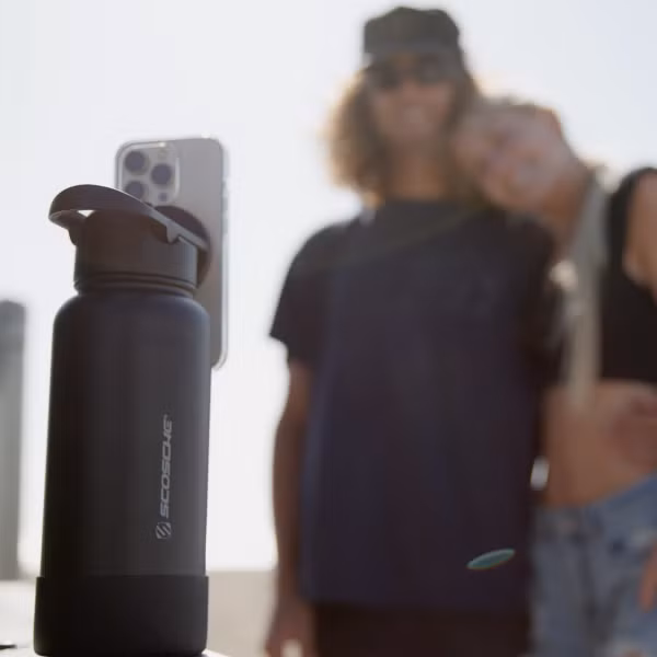 Scosche MagicMount Flask - Telefoonhouder - Insulated waterfles 946ML - MagSafe - Zwart