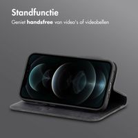 imoshion Slim Bookcase Apple iPhone 12 (Pro) - Zwart