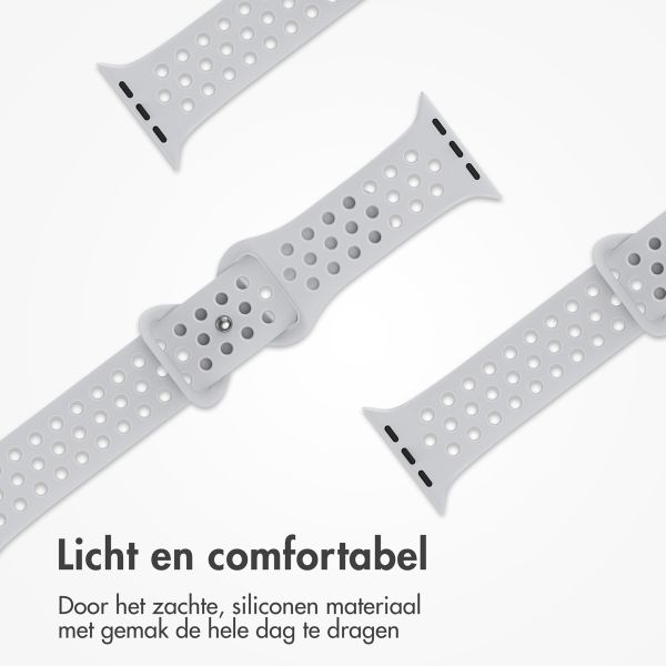 imoshion Sport⁺ bandje Apple Watch Series 1 t/m 9 / SE (38/40/41 mm) | Series 10 / 11 (42 mm) - Maat M/L - Pure Platinum & White