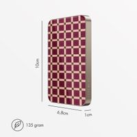 Selencia Vivid Powerbank 5.000 mAh - Draadloze Powerbank - MagSafe en Qi - Desert Gold / Check This Burgundy