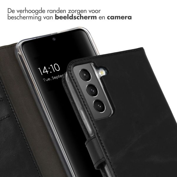 Selencia Echt Leren Bookcase Samsung Galaxy S22 - Zwart