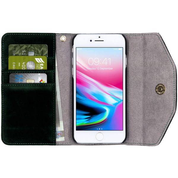 iDeal of Sweden Mayfair Clutch Velvet iPhone SE (2022 / 2020) / 8 / 7 / 6(s)