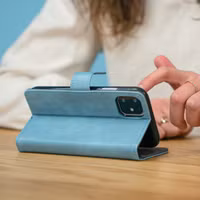 imoshion Luxe Bookcase Apple iPhone 11 Pro - Lichtblauw