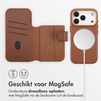 Accezz Leather Bookcase 2-in-1 met MagSafe Apple iPhone 17 Pro - Sienna Brown
