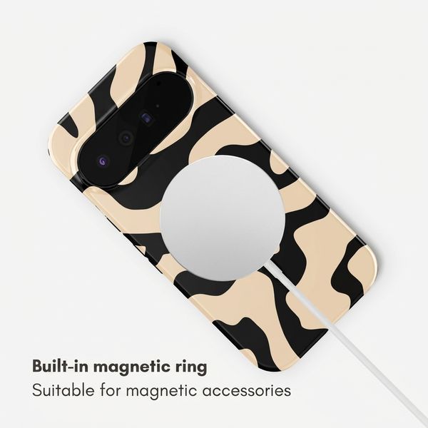 Selencia Vivid Case with MagSafe Google Pixel 11 Pro - Art Wave Black