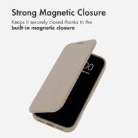 imoshion Transparent Wallet Case with MagSafe Apple iPhone 18 Pro / 17 Pro - Beige
