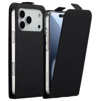 Accezz Flipcase Apple iPhone 17 Pro - Zwart