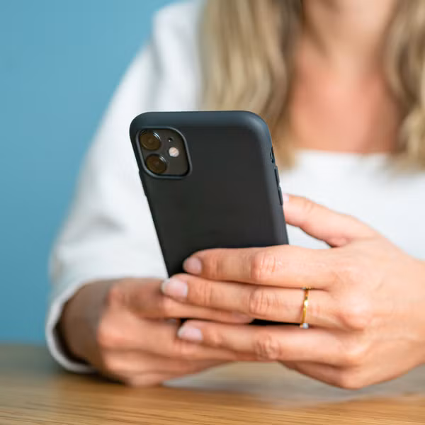 imoshion Color Backcover Huawei P Smart (2020) - Zwart