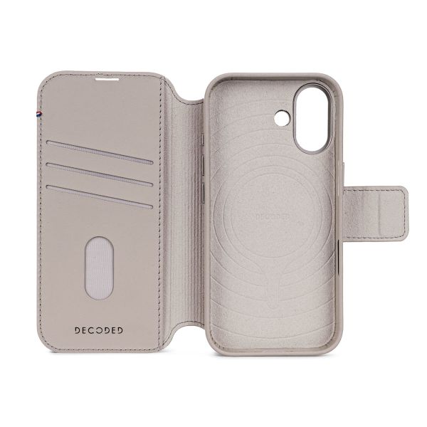 Decoded 2 in 1 Leather Detachable Wallet MagSafe Apple iPhone 17 - Solid Clay