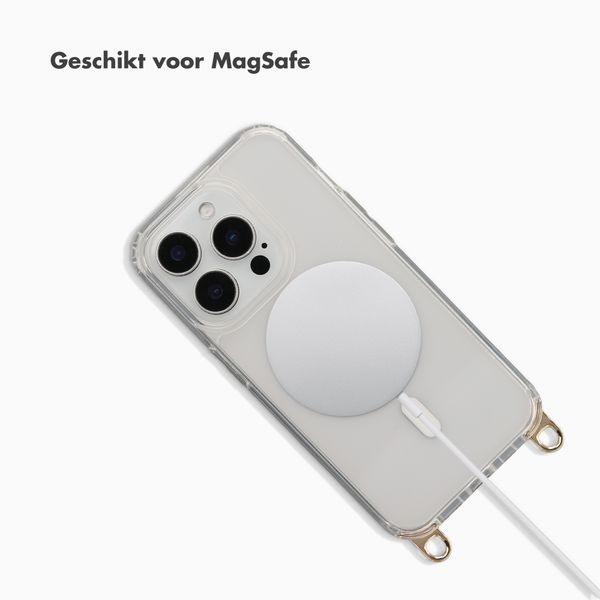 Selencia Rivièra MagSafe Backcover met afneembare haakjes Apple iPhone 15 Pro - Transparant