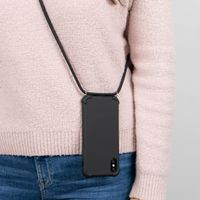 imoshion Color Backcover met koord iPhone 12 (Pro) - Zwart