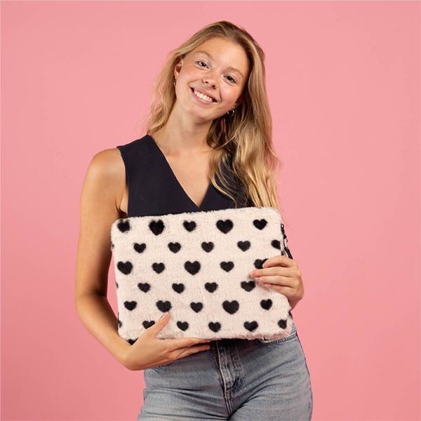 imoshion Fluffy Laptop hoes 13-14 inch - Laptopsleeve - Hearts