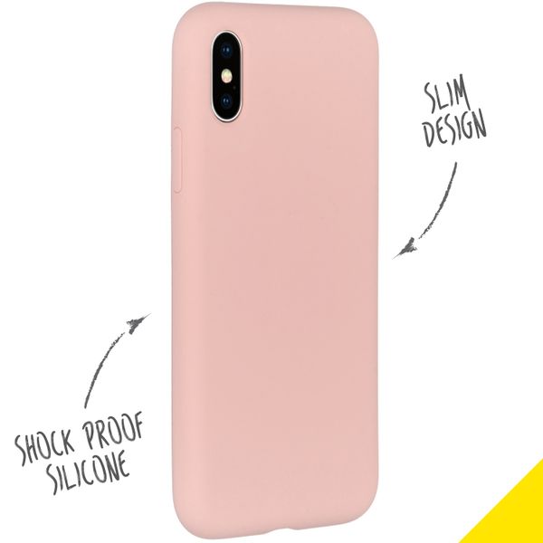 Accezz Liquid Silicone Backcover iPhone Xs / X - Roze