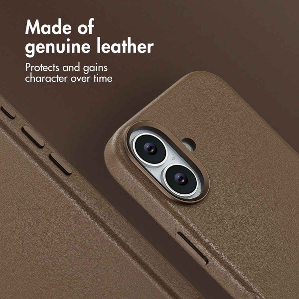 Accezz Leather Back Cover with MagSafe Apple iPhone 17 - Coffee Brown