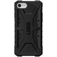 UAG Pathfinder Backcover Apple iPhone SE (2022 / 2020) / 8 / 7 / 6(s) - Zwart