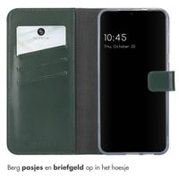 Selencia Echt Leren Bookcase Samsung Galaxy S25 - Groen