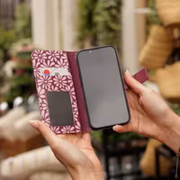 imoshion Design Bookcase Apple iPhone SE (2022 / 2020) / 8 / 7 / 6(s) - Bloom Love Blush